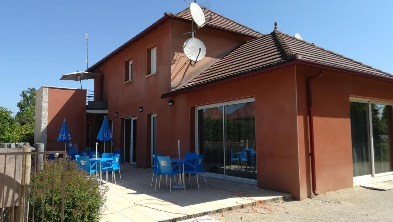 "Chezvero46" Residence 3 Etoiles Avec Piscine, Wifi Et Velos Prayssac Luaran gambar