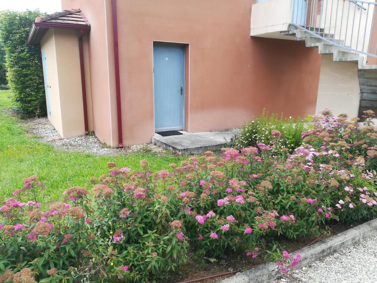 "Chezvero46" Residence 3 Etoiles Avec Piscine, Wifi Et Velos Prayssac Luaran gambar