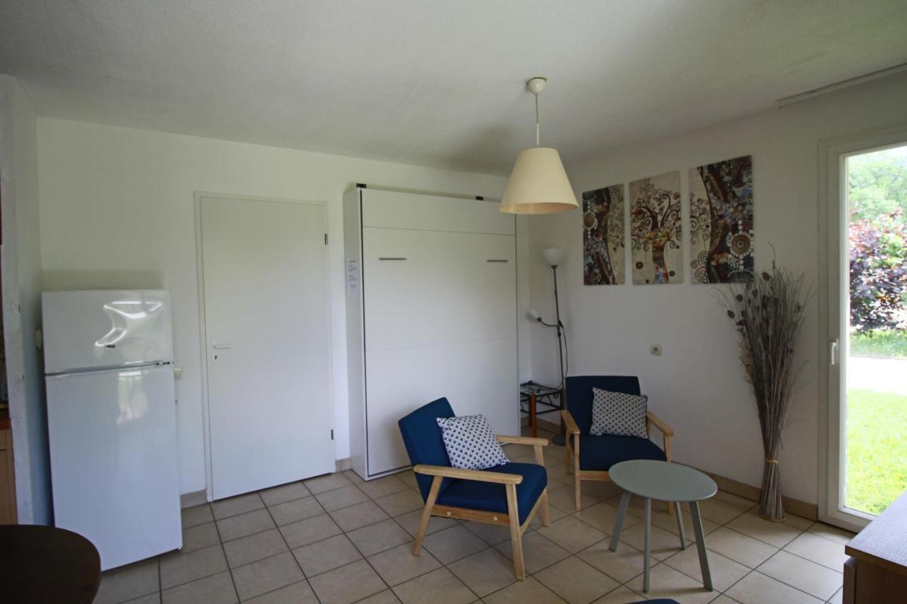 "Chezvero46" Residence 3 Etoiles Avec Piscine, Wifi Et Velos Prayssac Luaran gambar